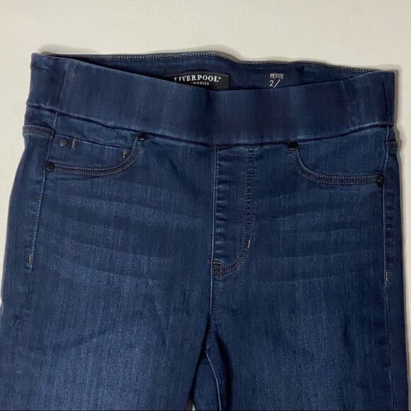 Liverpool | High-Rise Ankle Jeans - Picture 2 of 8